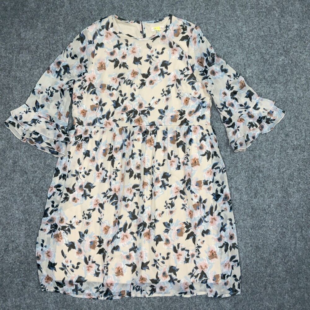 Mimi & Daphne Dress Womens Size M Peach Floral Feminine Delicate Date Cottage